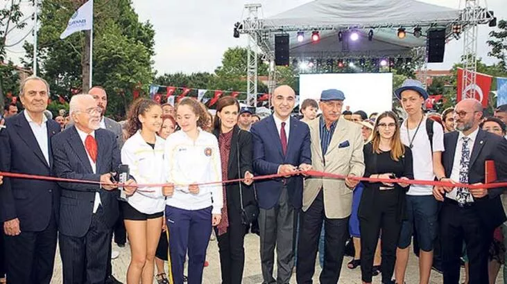 "Bakırköy Sanatçılar Parkı ve Spor Kompleksi'ni açılışı